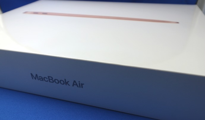 Macbook Airパッケージ